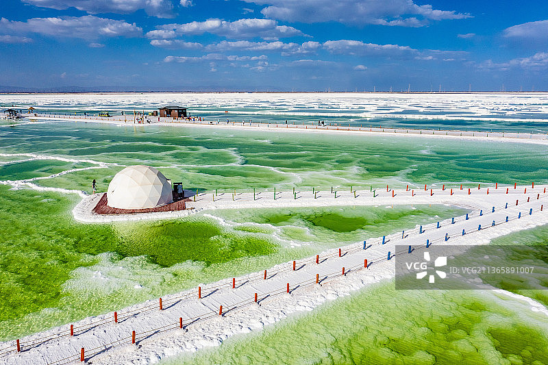 青海海西 格尔木 察尔汗盐湖风光风景航拍 2021年07月27日  察尔汗盐湖位于青海省格尔木市图片素材