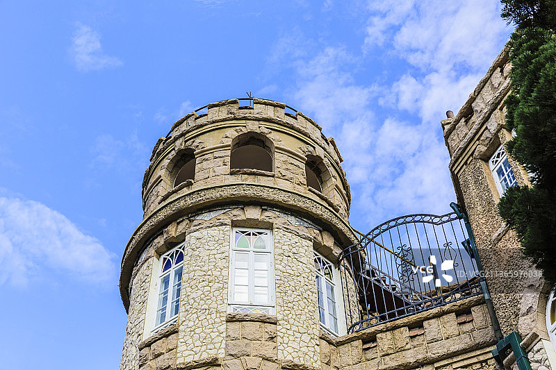 山东青岛八大关花石楼图片素材