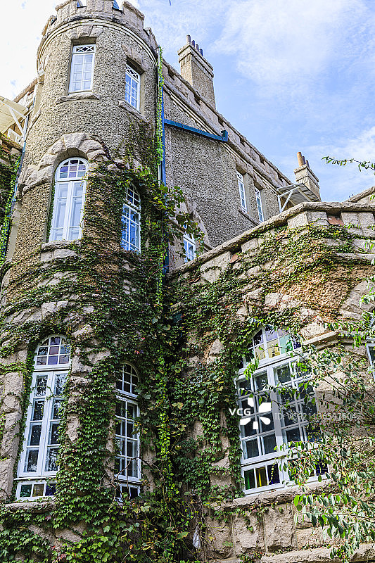 山东青岛八大关花石楼图片素材