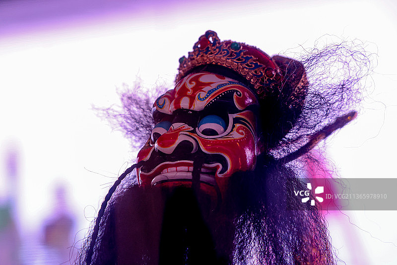 传统戏剧木偶戏：木偶的头雕图片素材