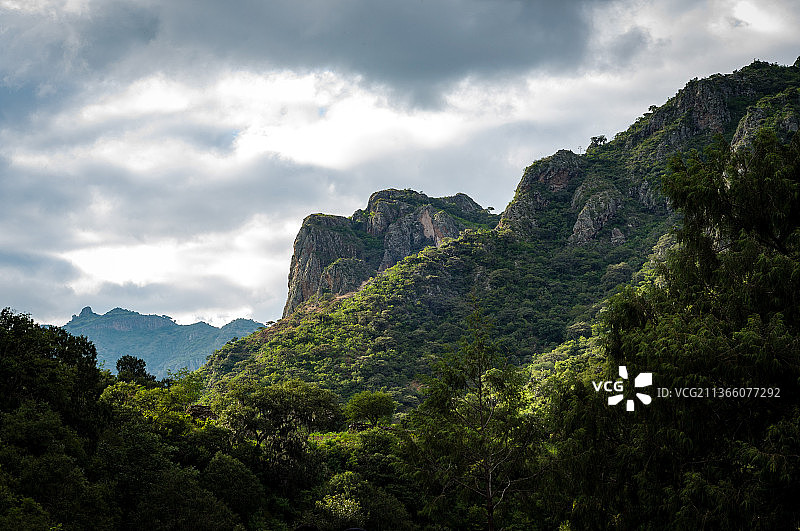 墨西哥山脉低角度景观图片素材