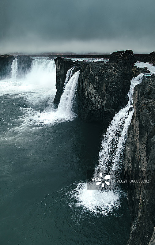 冰岛众神瀑布，瀑布的壮丽景色，Fossholl，冰岛图片素材