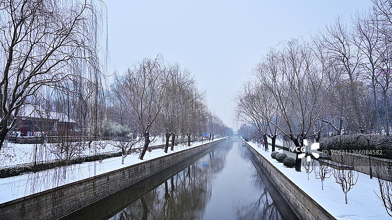 元大都城垣遗址公园雪景图片素材
