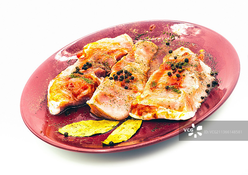 陶瓷餐具猪排特写图片素材