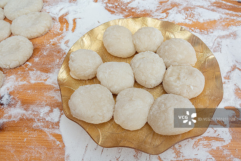 湖南地方小吃糍粑制作图片素材