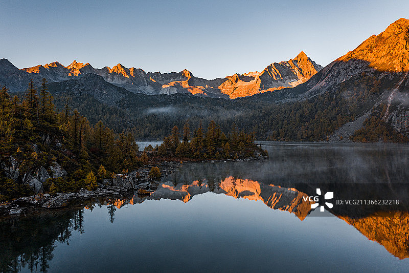 川西高原秋季风光图片素材