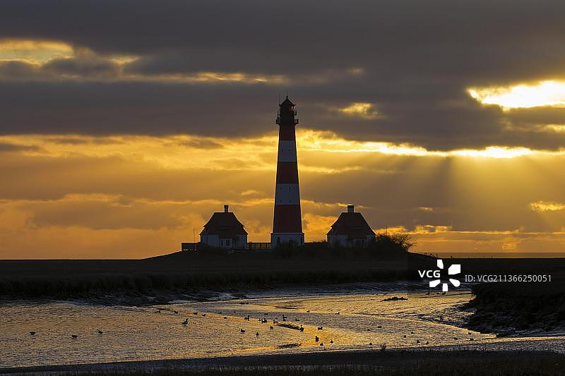 德国石勒苏益格-荷尔斯泰因州韦斯特黑弗沙灯塔图片素材