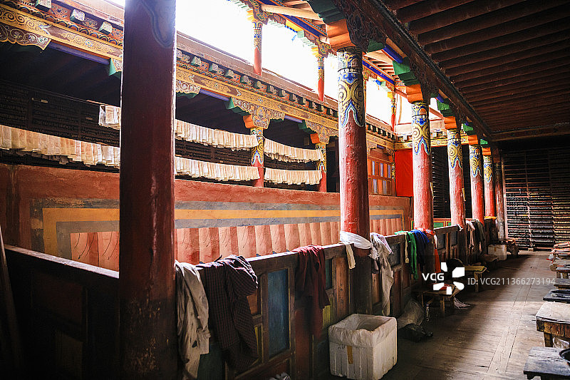 四川甘孜德格印经院图片素材