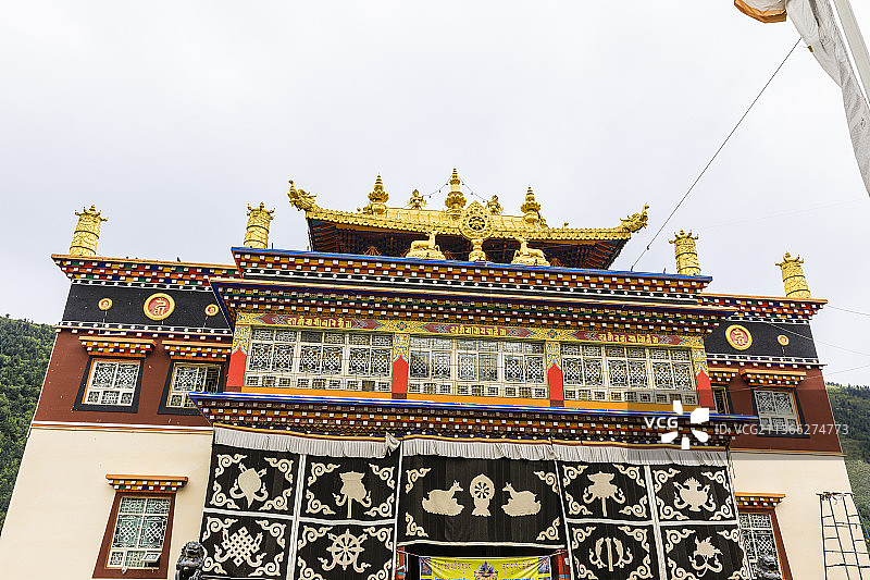 四川甘孜白玉县白玉寺图片素材