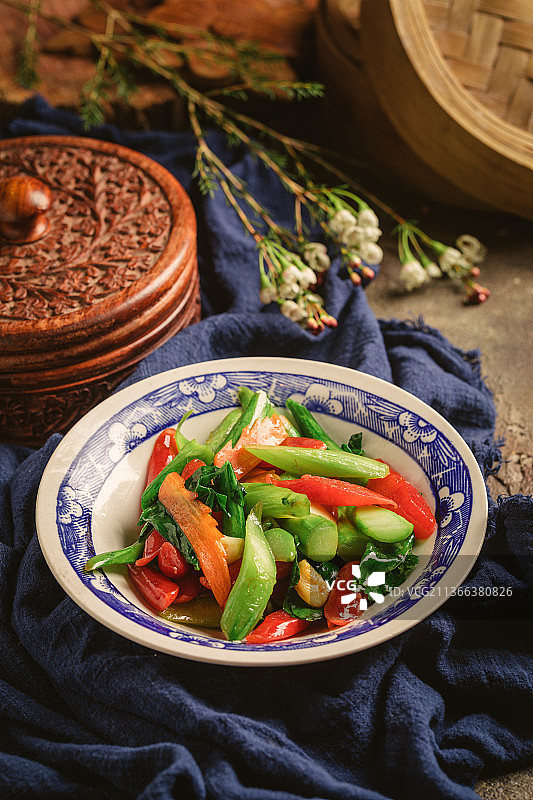 中国美食清炒菜心图片素材