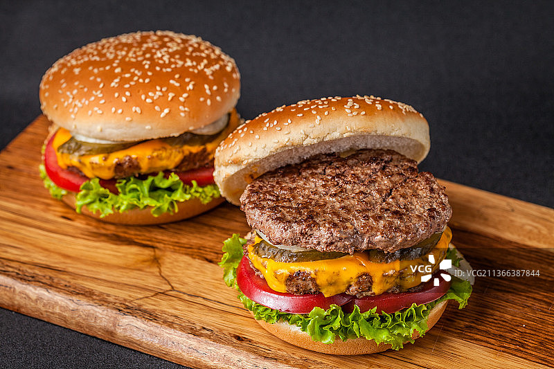 两个汉堡包图片素材