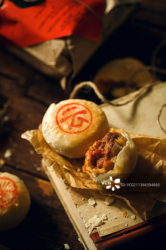云南鲜肉月饼图片素材