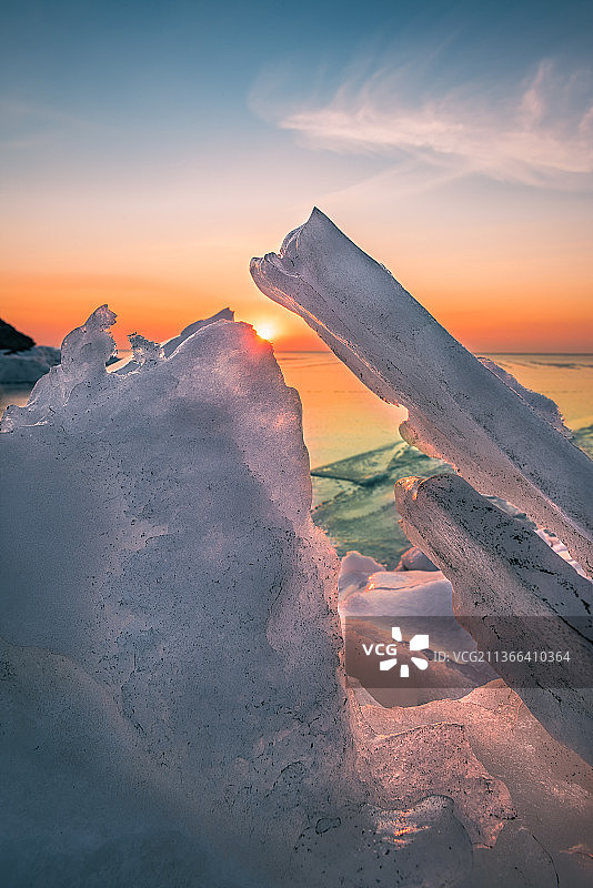 破冰而升-锦州滨海新区图片素材