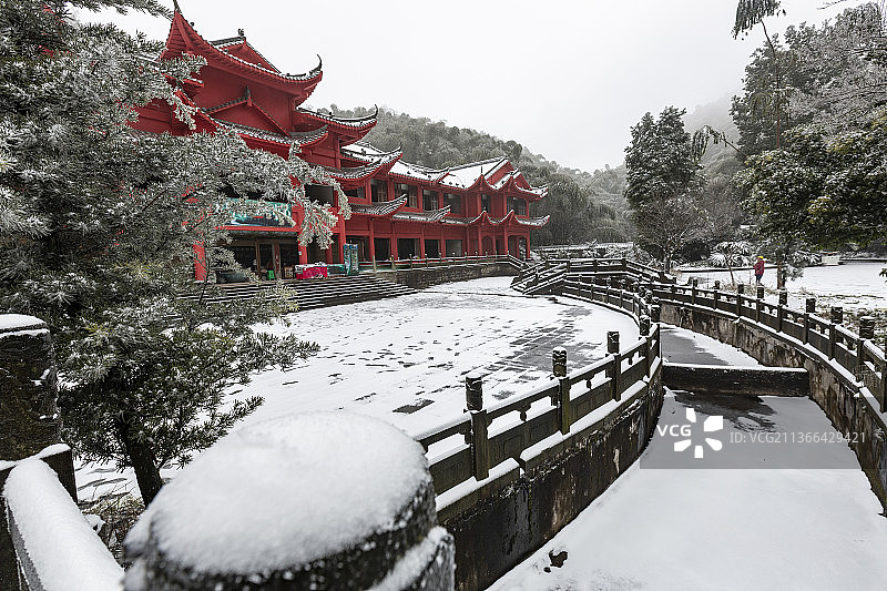 蜀南竹海龙吟寺雪景图片素材