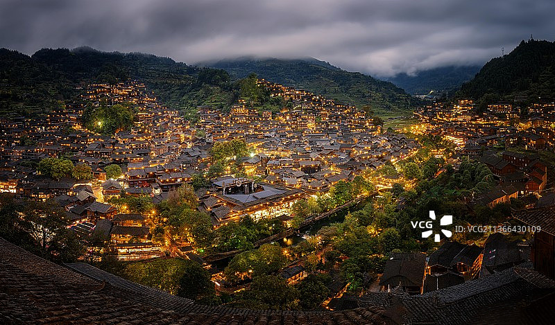 夜幕下的千户苗寨图片素材