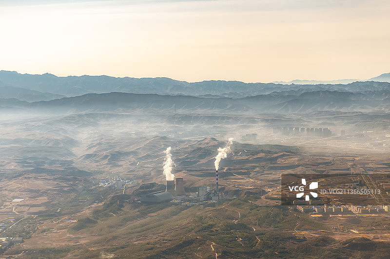 新疆乌鲁木齐热电厂户外航拍高视角图片素材