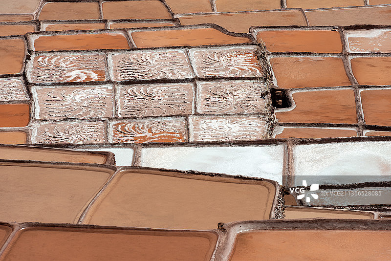 芒康古盐田图片素材