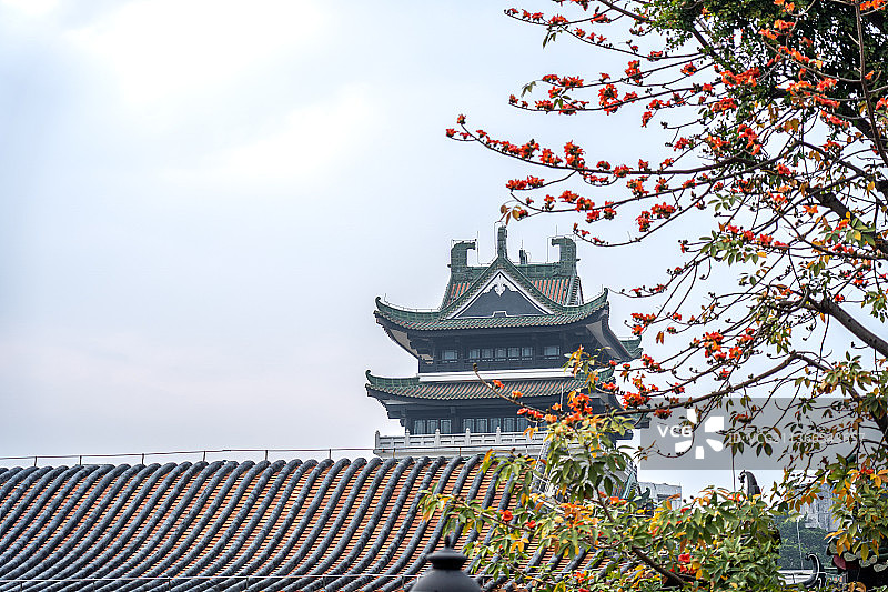 广东广州荔湾区非物质文化遗产历史永庆坊图片素材