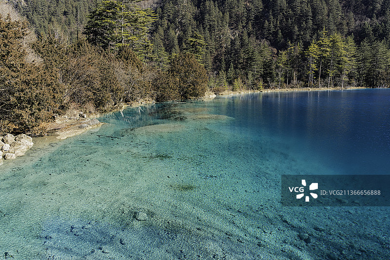 冬天的九寨沟犀牛海，老虎海，五花海风景图片素材