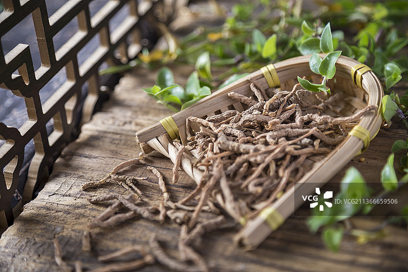 中国古风背景的中药远志特写图片素材