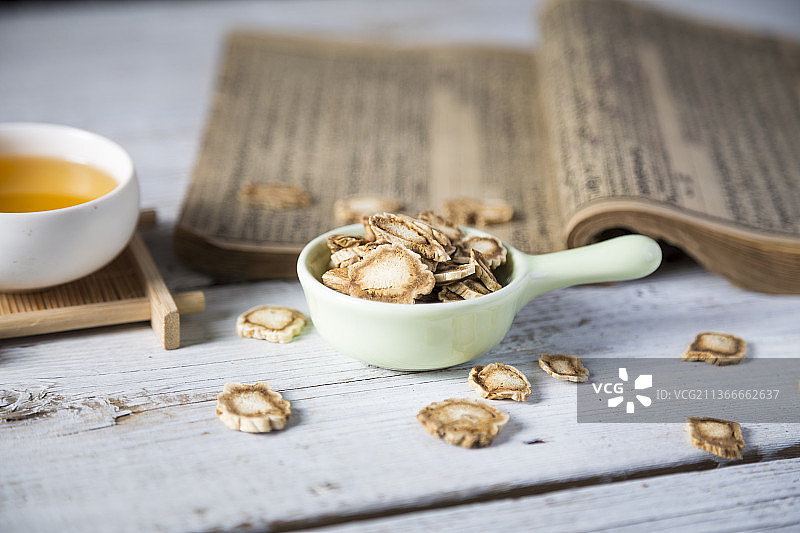 中国古风背景的中药桔梗特写图片素材