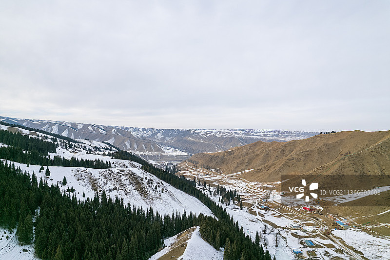 新疆乌鲁木齐天山东白杨沟风光图片素材