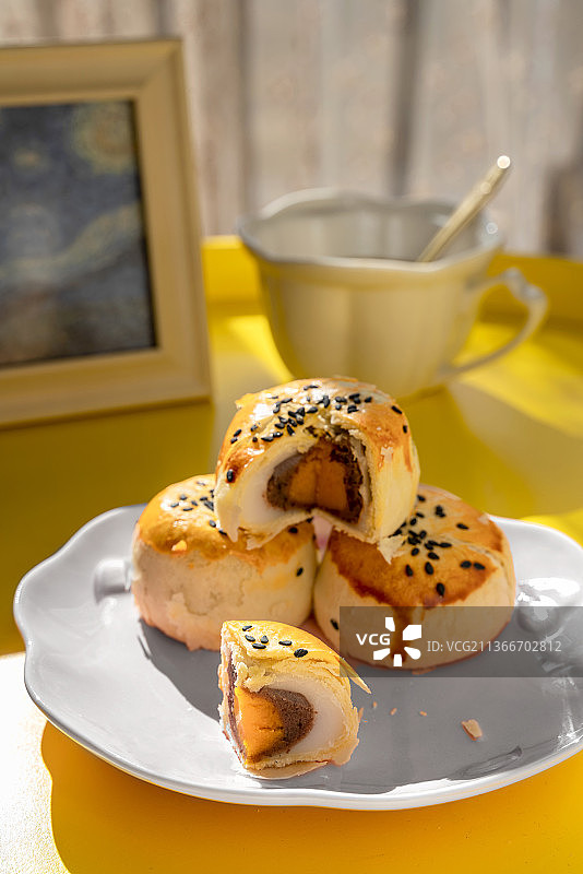 蛋黄酥图片素材