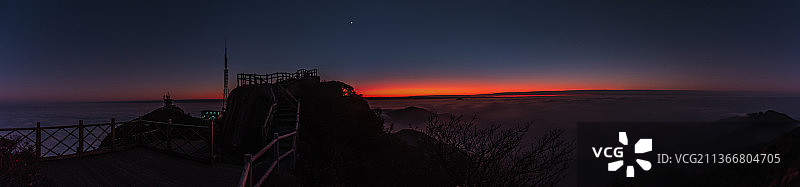 蓝调猫儿山图片素材