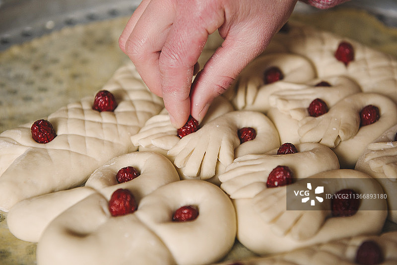 农村过年蒸枣花馍图片素材