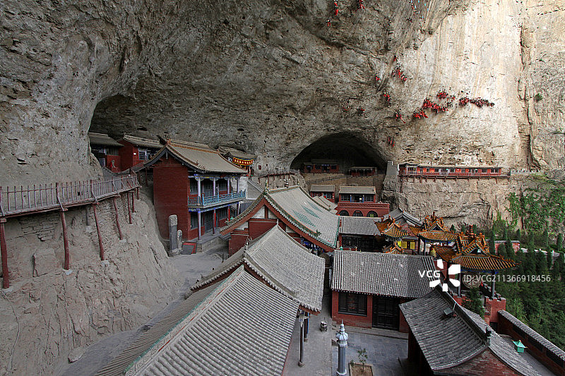 山西省晋中市介休绵山云峰寺风光图片素材