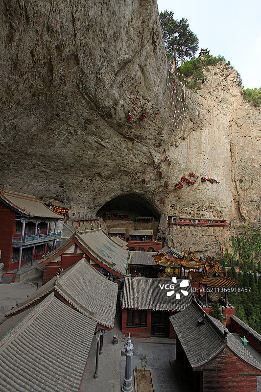 山西省晋中市介休绵山云峰寺风光图片素材