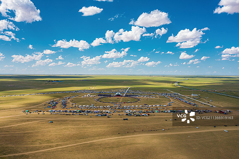 航拍锡林郭勒草原那达慕大会现场图片素材