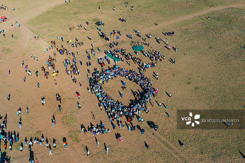 航拍锡林郭勒草原那达慕大会现场图片素材