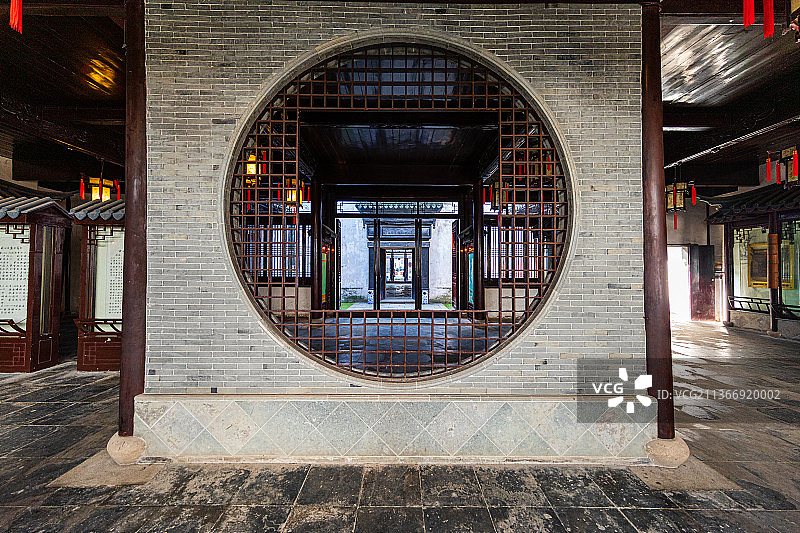 江苏苏州留园春季风光图片素材