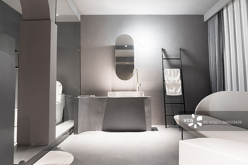 洗手池和化妆镜图片素材