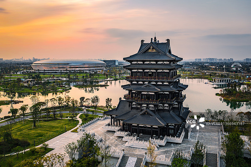 成都大运会 东安阁 东安湖体育主场馆图片素材