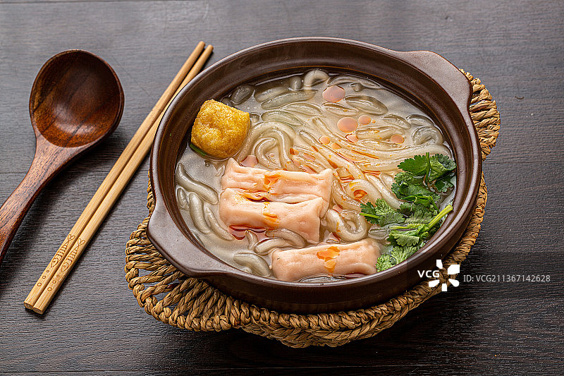 地方特色小吃土豆粉图片素材