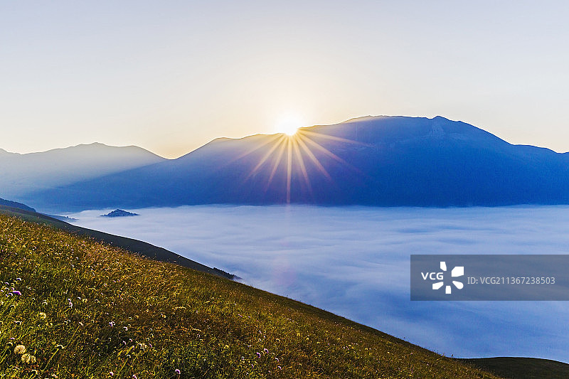 意大利卡斯特卢乔平原景观图片素材