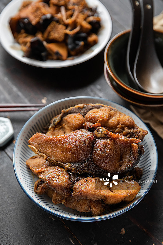 本帮菜上海熏鱼爆鱼图片素材