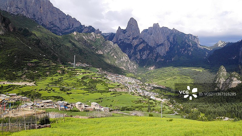 甘肃甘南扎尕那风光图片素材