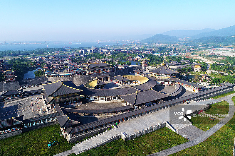 航拍襄阳唐城景区影视城影视基地城市风光图片素材