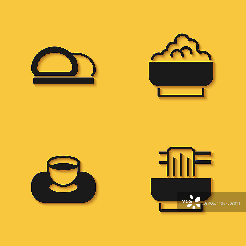 寿司、亚洲面条、碗和酱油套装图片素材