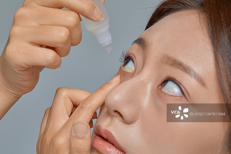 人眼瞳孔干眼症健康护理疾病隐形眼镜图片素材