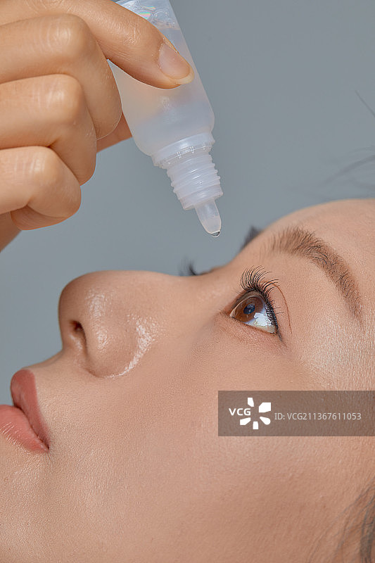 人眼瞳孔干眼症健康护理疾病隐形眼镜图片素材