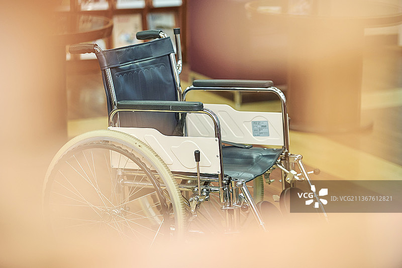 大学、图书馆、轮椅图片素材