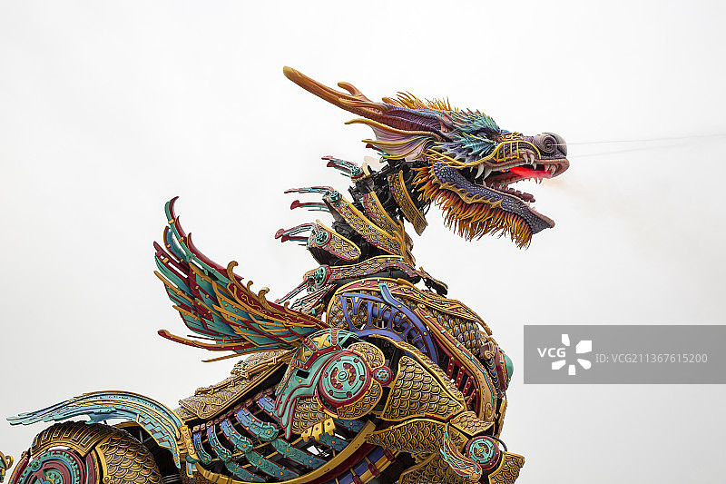 钢铁机械巨兽神兽麒麟机器人图片素材