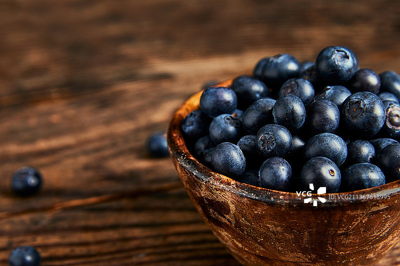 甜点水果蓝莓：新鲜的超级食品健康生活图片素材