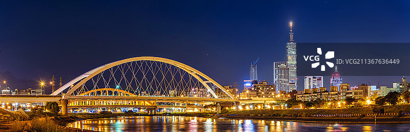 中国台湾台北全景夜色图片素材