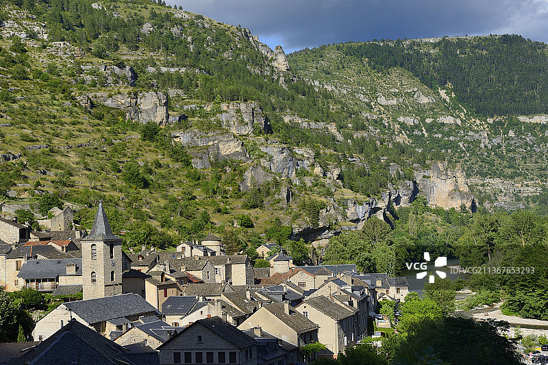 法国洛泽尔省塔恩河峡谷圣埃尼米：法国最美村庄图片素材