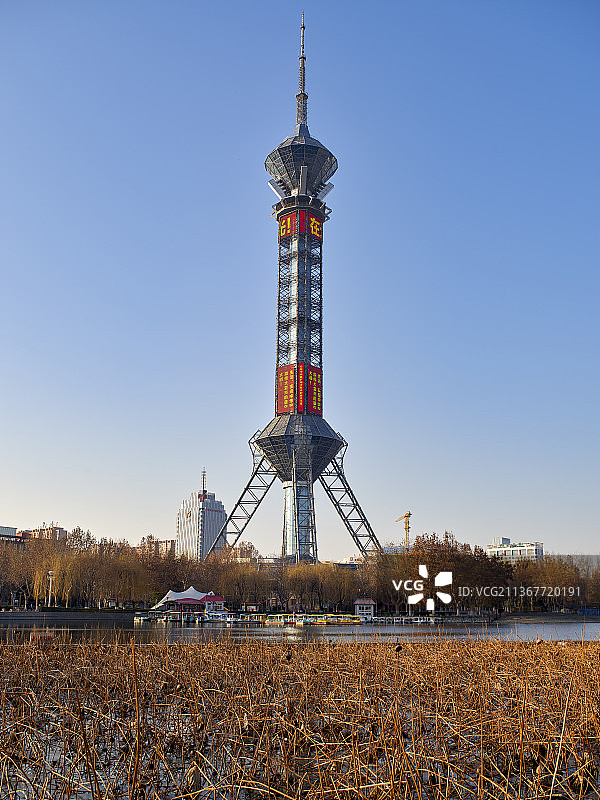 河北省石家庄市世纪公园电视塔图片素材